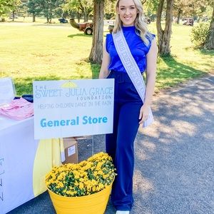 Express High Waisted Navy Blue Pants with Belt Size 6